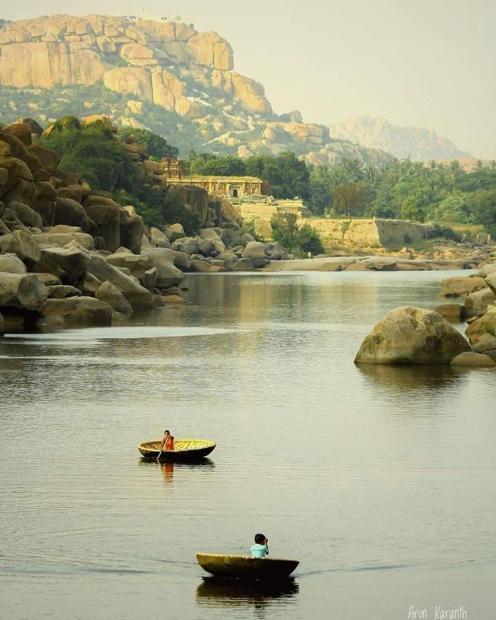 Gopi Guest House Hampi Exterior photo